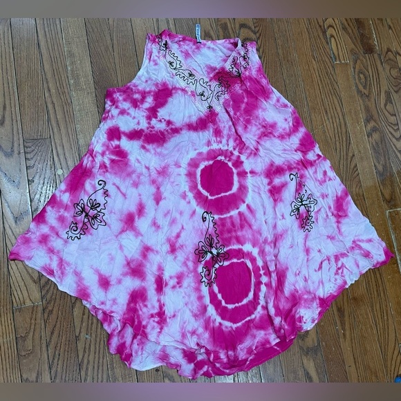 TRUE ROCK Dresses & Skirts - TRUE ROCK Pink Tie-Dye Top